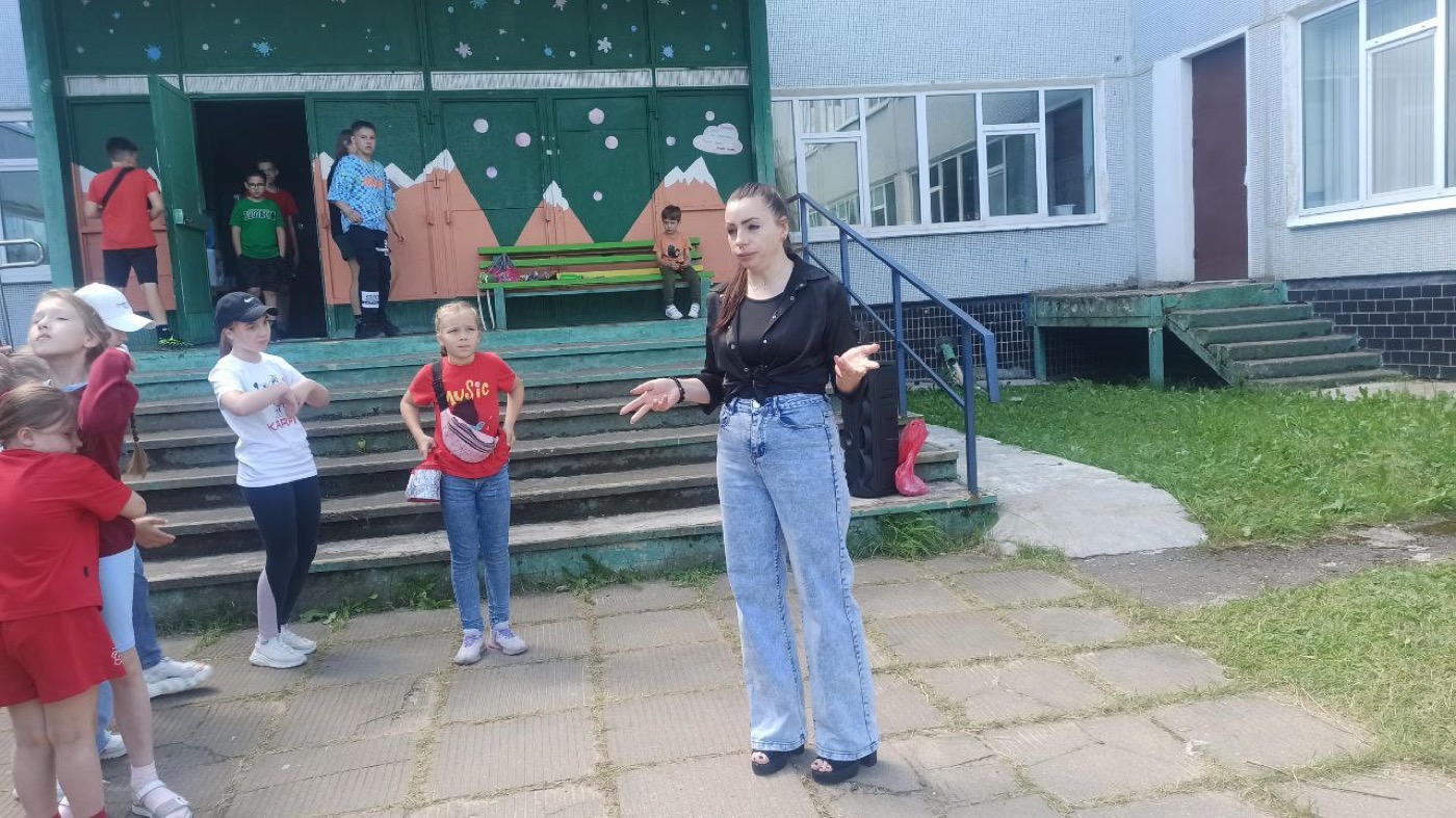 «Мир вокруг нас»